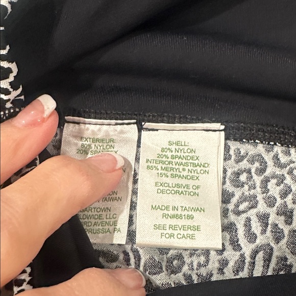 Lilly Pulitzer Leggings - Picture 6 of 6